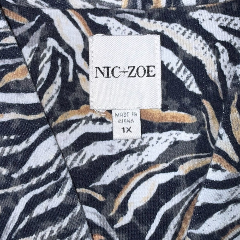 NIC+ZOE Forest Feen Long Sleeve Top - Grey Multi Plus 1X - Picture 5 of 11